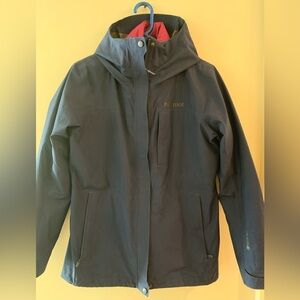 Marmot women’s ski jacket with zip in liner.